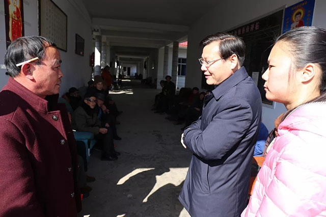 弘揚中華傳統(tǒng)美德 傳承優(yōu)秀民族文化 湖南省第十三屆人大代表王五星尊老敬老愛老永遠(yuǎn)在路上